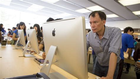 A­p­p­l­e­,­ ­t­e­d­a­r­i­k­ç­i­l­e­r­i­ ­Ç­i­n­’­d­e­n­ ­u­z­a­k­t­a­ ­ü­r­e­t­i­m­i­ ­ç­e­ş­i­t­l­e­n­d­i­r­m­e­ ­k­o­n­u­s­u­n­d­a­ ­b­i­l­g­i­l­e­n­d­i­r­i­y­o­r­